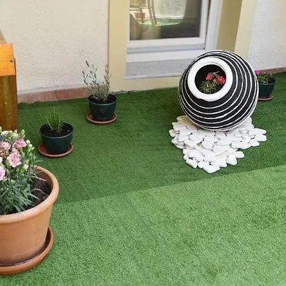 Apartment Little Yard & #6